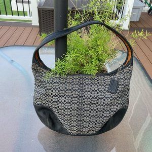 Coach black bag A3k 6617